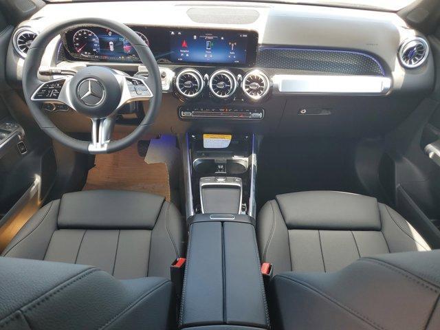 new 2025 Mercedes-Benz GLB 250 car, priced at $48,645