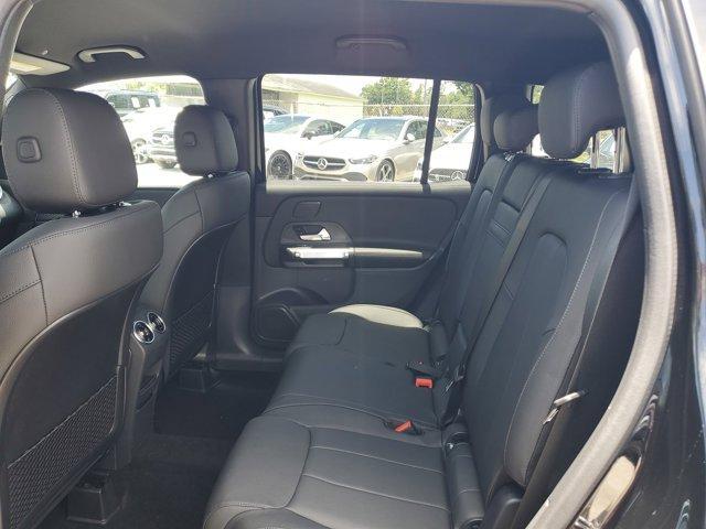 new 2025 Mercedes-Benz GLB 250 car, priced at $48,645