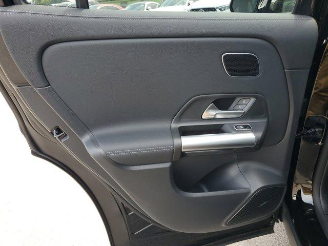 used 2025 Mercedes-Benz GLA 250 car, priced at $44,300