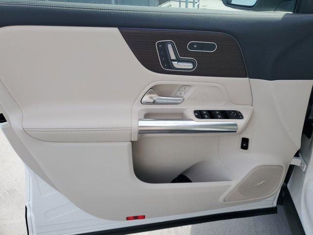 new 2026 Mercedes-Benz GLA 250 car, priced at $48,170
