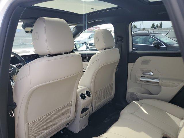 new 2026 Mercedes-Benz GLA 250 car, priced at $48,170