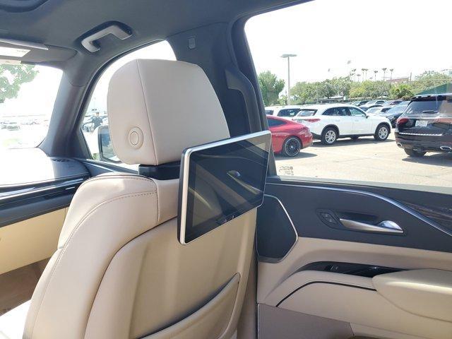 used 2023 Cadillac Escalade ESV car, priced at $71,991