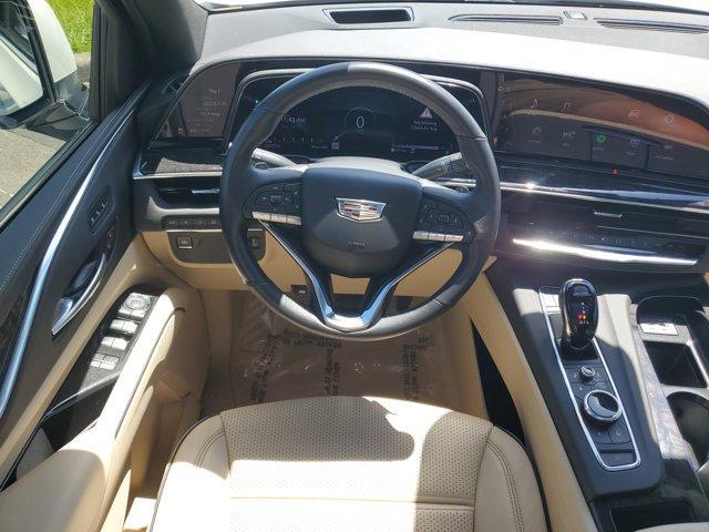 used 2023 Cadillac Escalade ESV car, priced at $71,991