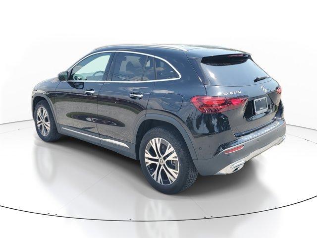 new 2025 Mercedes-Benz GLA 250 car, priced at $45,650