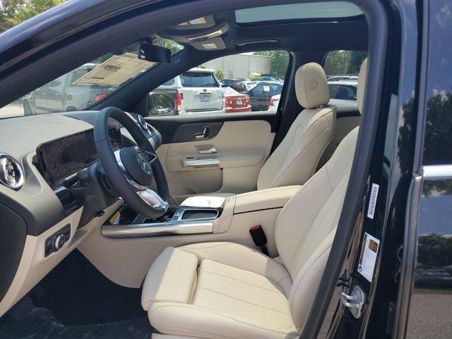 new 2025 Mercedes-Benz GLA 250 car, priced at $45,650