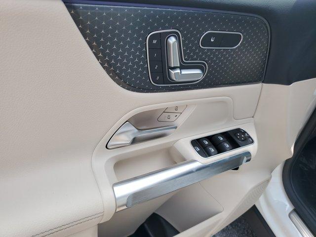 used 2025 Mercedes-Benz GLB 250 car, priced at $42,800