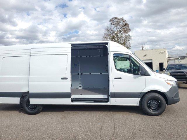 new 2025 Mercedes-Benz Sprinter 2500 car, priced at $65,522