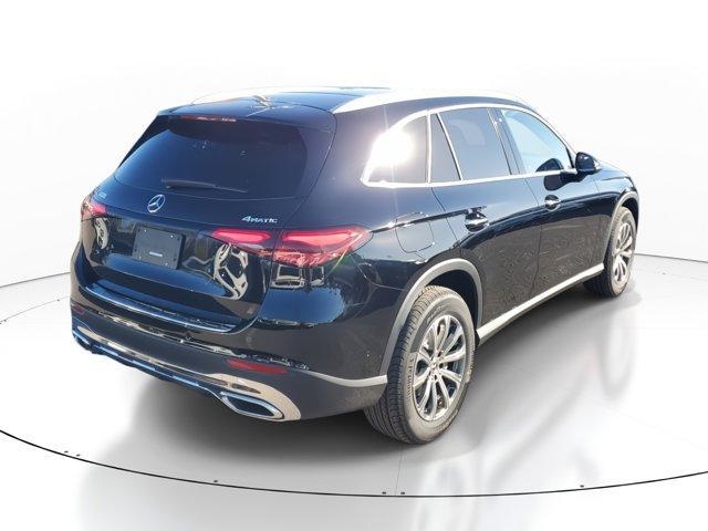 new 2025 Mercedes-Benz GLC 300 car, priced at $52,815