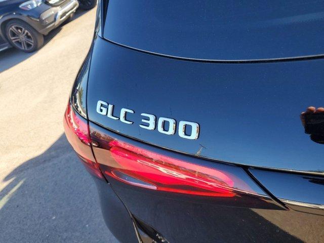 new 2025 Mercedes-Benz GLC 300 car, priced at $52,815