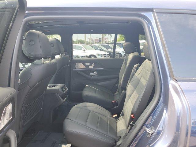 new 2025 Mercedes-Benz GLS 580 car, priced at $122,300