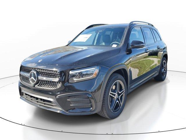 new 2025 Mercedes-Benz GLB 250 car, priced at $51,975