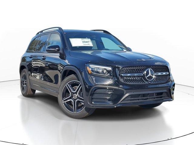 new 2025 Mercedes-Benz GLB 250 car, priced at $51,975