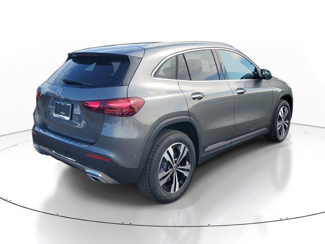 new 2026 Mercedes-Benz GLA 250 car, priced at $48,095