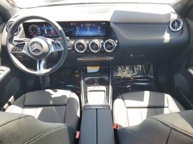 new 2025 Mercedes-Benz GLA 250 car, priced at $46,680