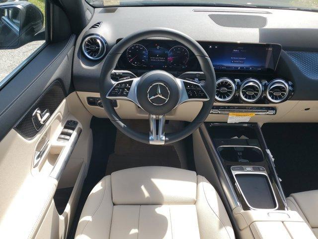 new 2025 Mercedes-Benz GLA 250 car, priced at $45,650