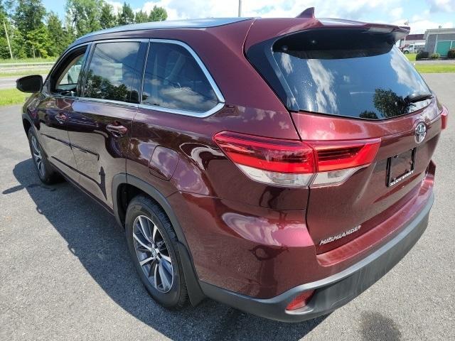 used 2017 Toyota Highlander car, priced at $19,555