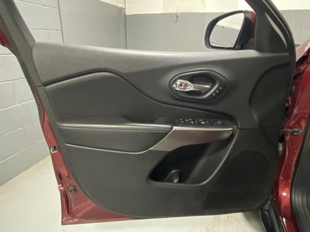 used 2019 Jeep Cherokee car, priced at $19,555