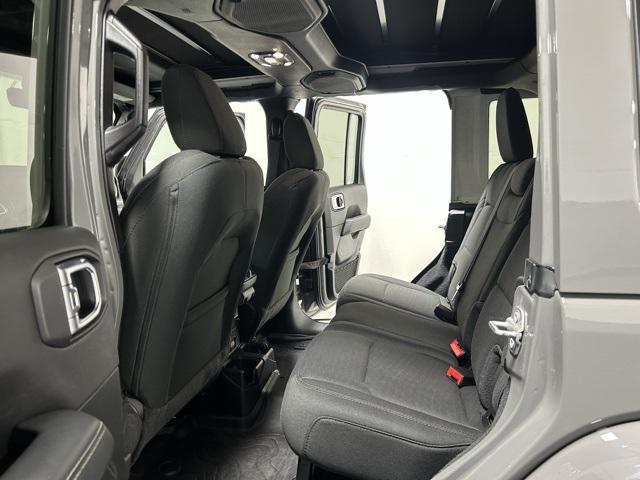 used 2020 Jeep Wrangler Unlimited car, priced at $31,876