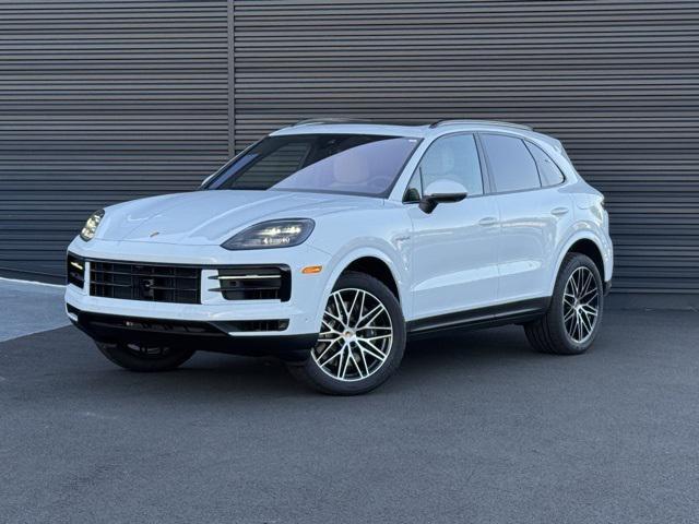 new 2025 Porsche Cayenne car, priced at $123,085