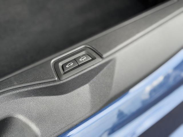 used 2021 BMW X7 car, priced at $53,598