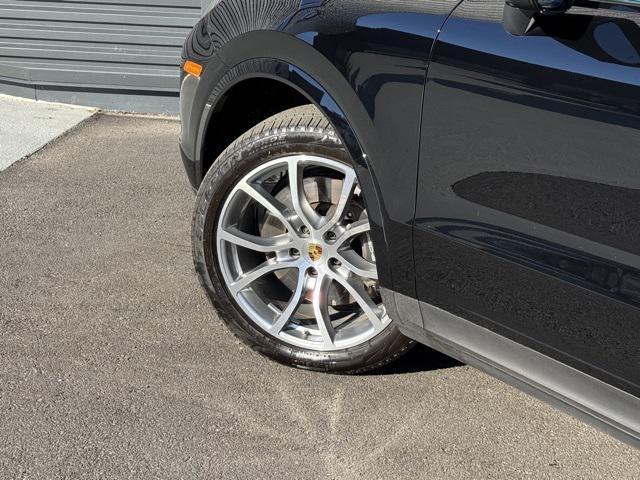 used 2023 Porsche Cayenne car, priced at $67,230