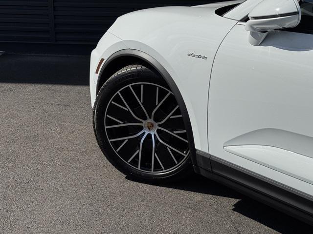used 2025 Porsche Macan car, priced at $75,999