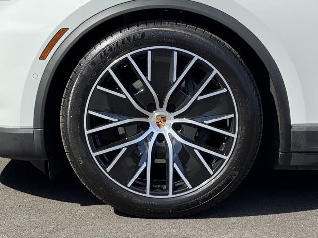 used 2025 Porsche Macan car, priced at $75,999