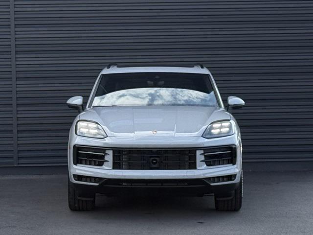 new 2025 Porsche Cayenne car, priced at $106,255