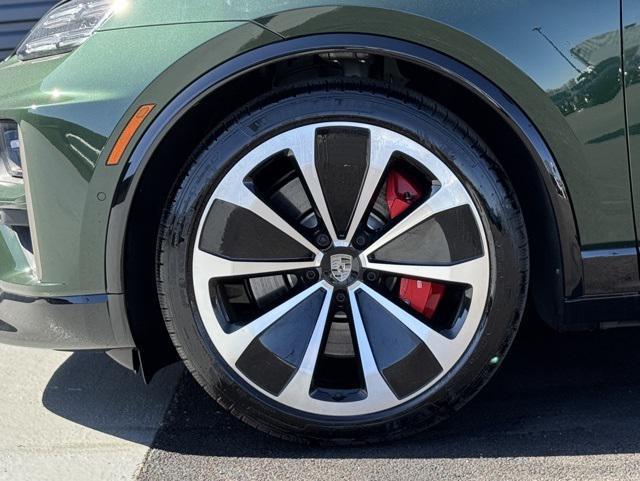 new 2024 Porsche Macan car, priced at $130,520