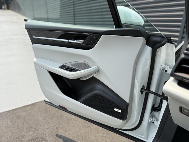 new 2025 Porsche Macan car, priced at $103,085