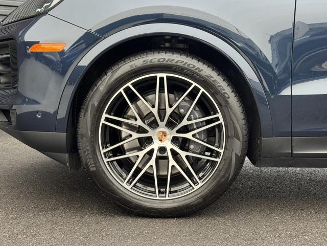 used 2025 Porsche Cayenne car, priced at $90,500