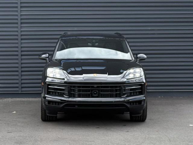 used 2025 Porsche Cayenne car, priced at $87,875