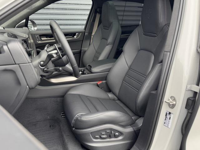 new 2025 Porsche Cayenne car, priced at $202,335