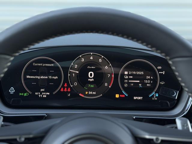 new 2025 Porsche Cayenne car, priced at $202,335