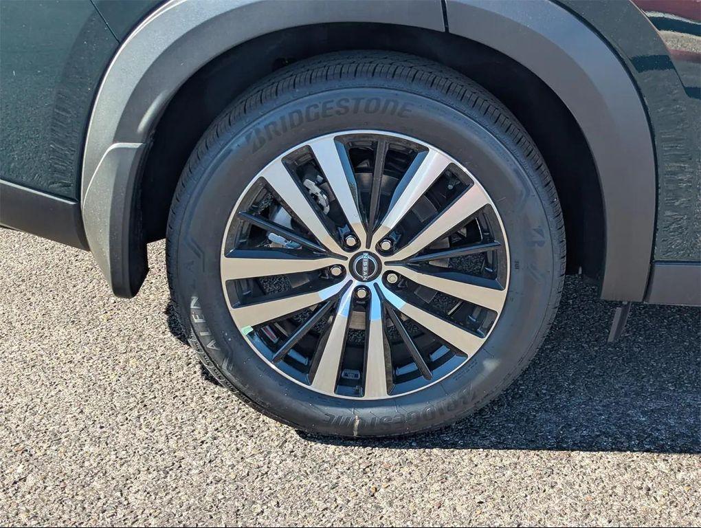 new 2025 Nissan Pathfinder car, priced at $42,149
