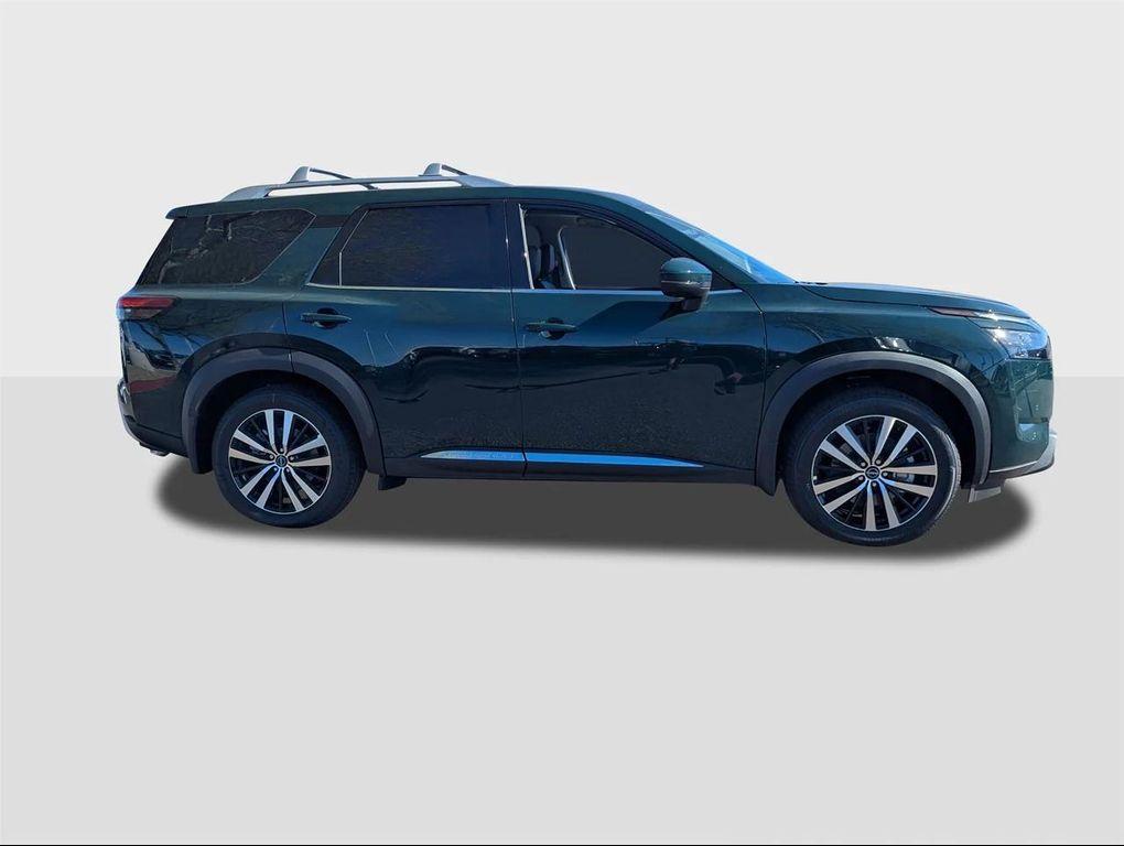 new 2025 Nissan Pathfinder car, priced at $42,149