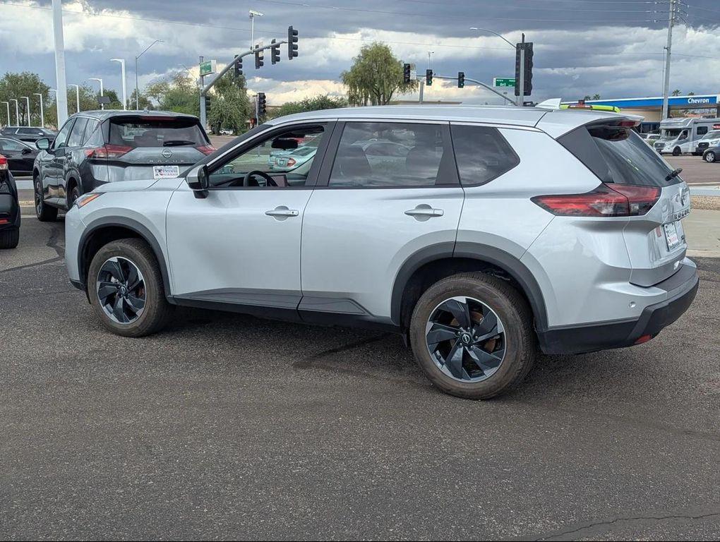 used 2024 Nissan Rogue car, priced at $18,997