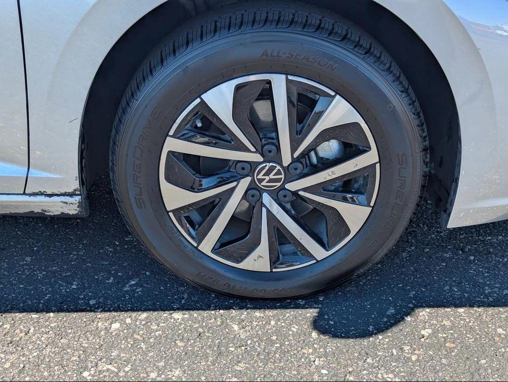 used 2023 Volkswagen Jetta car, priced at $16,125