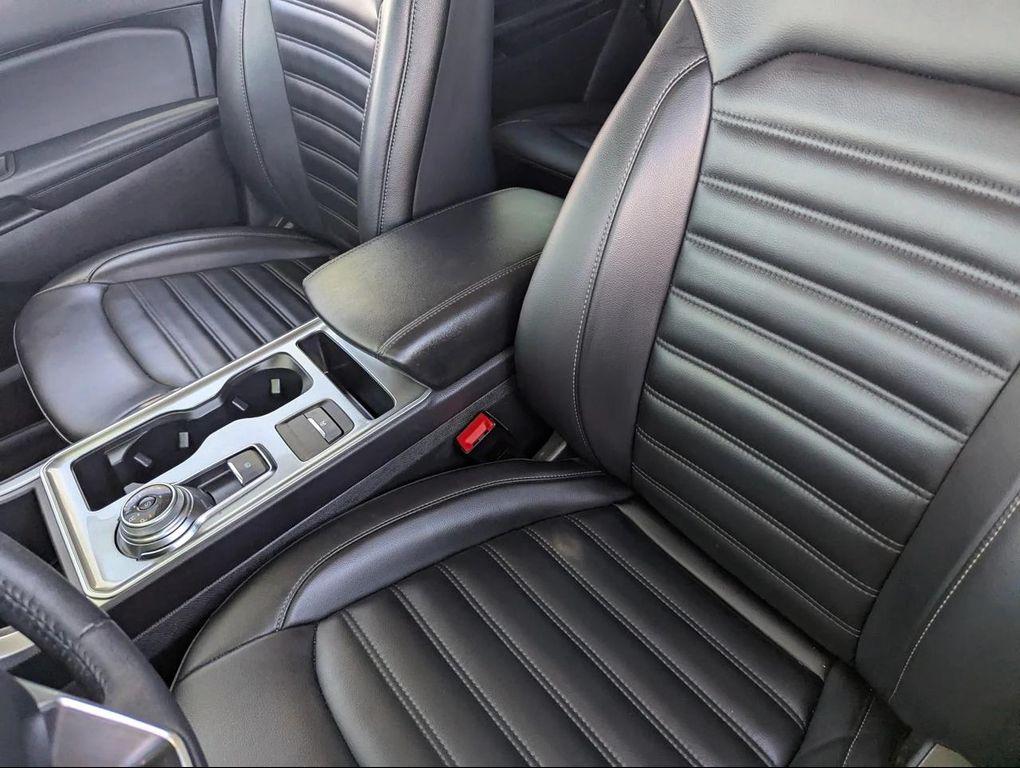 used 2024 Ford Edge car, priced at $23,750