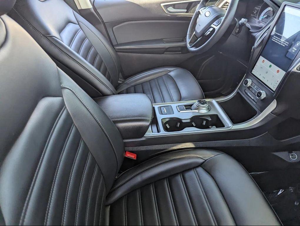 used 2024 Ford Edge car, priced at $23,750