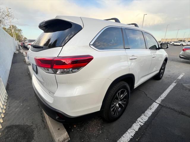 used 2019 Toyota Highlander car, priced at $23,922