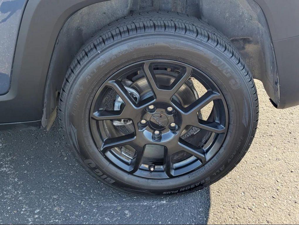 used 2020 Jeep Renegade car, priced at $15,979