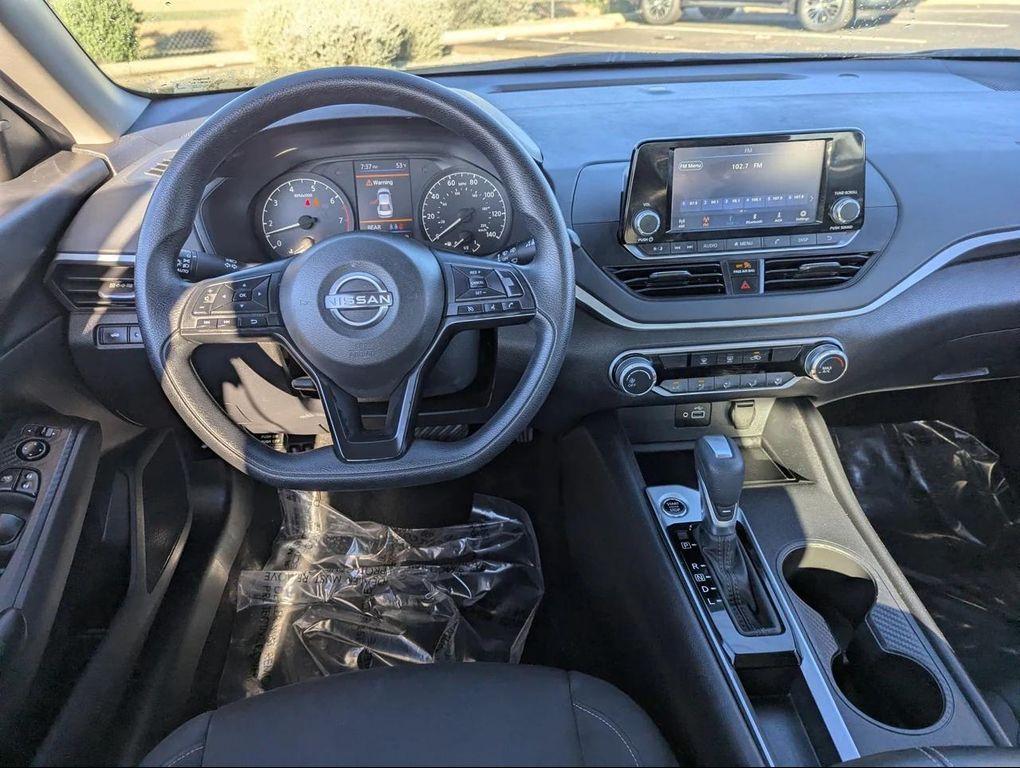 used 2023 Nissan Altima car, priced at $17,977