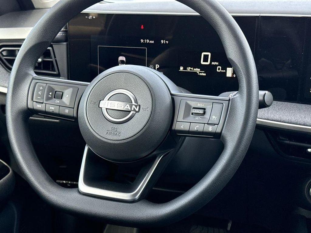 new 2025 Nissan Kicks car, priced at $23,257