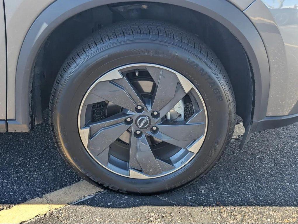 used 2024 Nissan Rogue car, priced at $21,639
