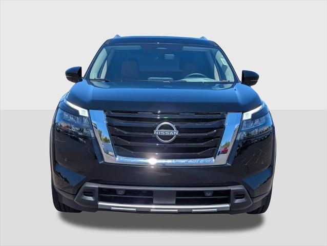new 2025 Nissan Pathfinder car, priced at $47,033