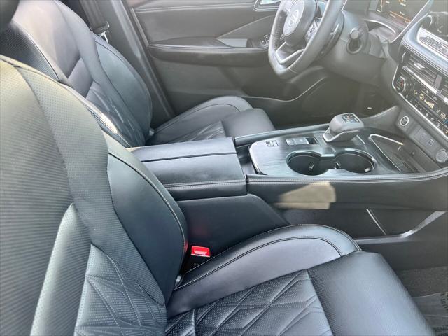 used 2021 Nissan Rogue car, priced at $26,265
