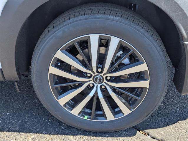 new 2025 Nissan Pathfinder car, priced at $49,349