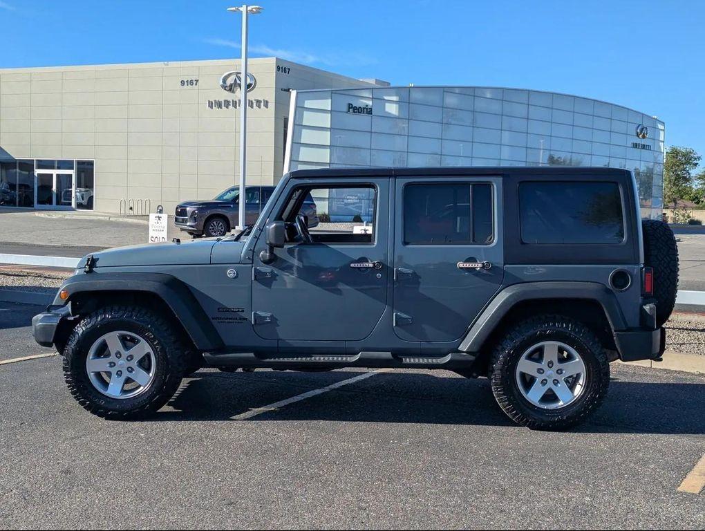 used 2014 Jeep Wrangler Unlimited car, priced at $18,477