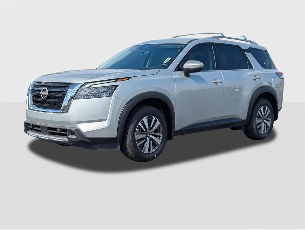 new 2025 Nissan Pathfinder car, priced at $35,621